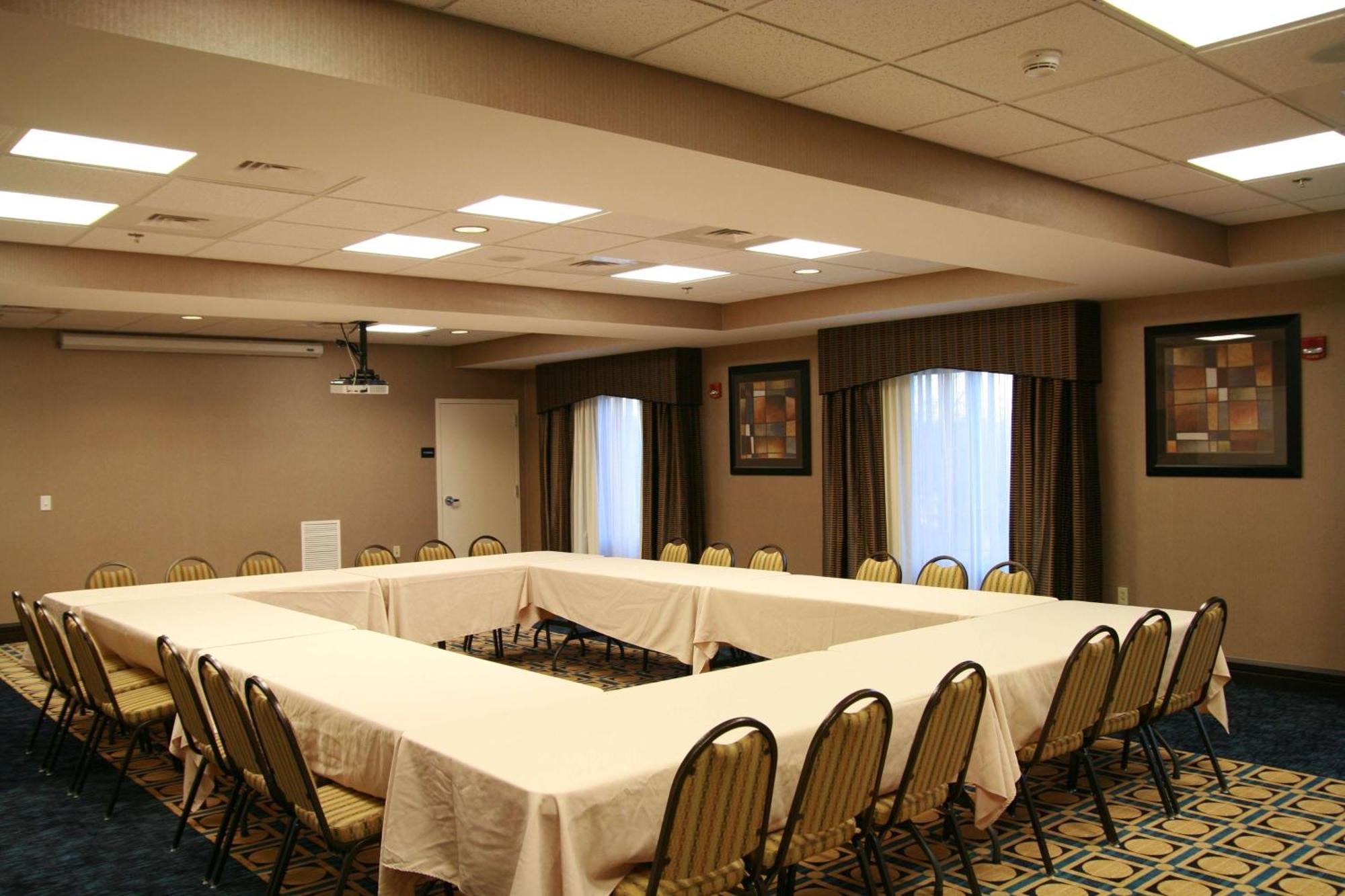 Hampton Inn Topeka Kültér fotó