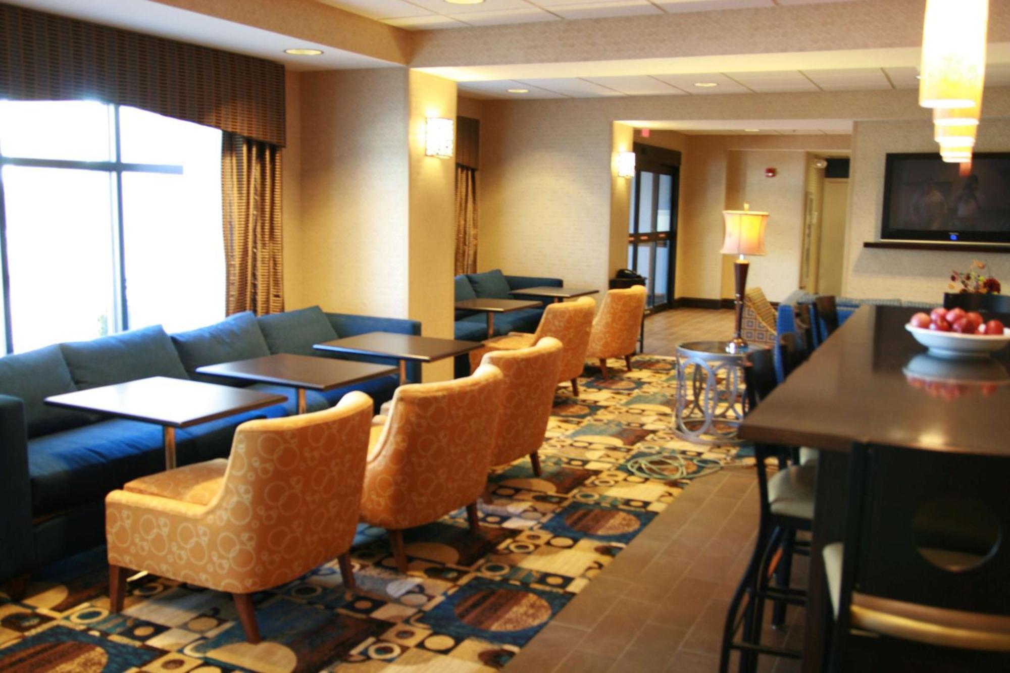 Hampton Inn Topeka Kültér fotó